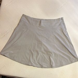 16 Tall Athleta Women’s All Day Skort